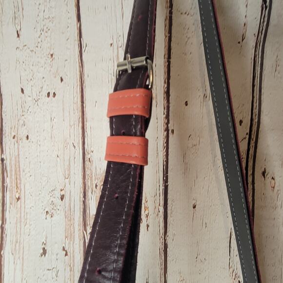 Spade Handmade Leather Crossbody Bag - Picture 6 of 9